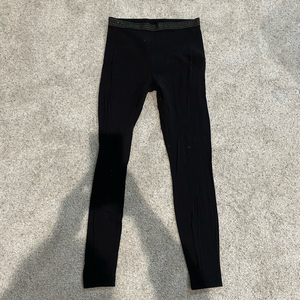 Black lululemon leggings